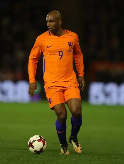 ”Paranee kuin viini vanhetessaan” – Ryan Babel teki helpottavat maalit Hollannille