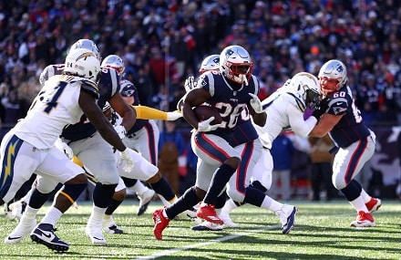 Vakuuttava New England Patriots konferenssifinaaliin kahdeksannella peräkkäisellä kaudella