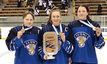 Tyttöleijonien MM-joukkue valittu - MM-kisat käyntiin 26.12. Tyttöleijonien MM-joukkue valittu – MM-kisat käyntiin 26.12.