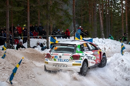 Emil Lindholm pitää pään kylmänä Ruotsin MM-rallissa