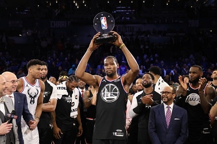 Team LeBron juhli NBA:n tähdistöottelussa – Kevin Durant MVP