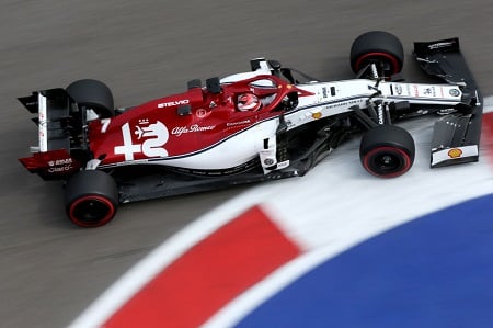 Kimi Räikkönen epäonnistui pahasti – Red Bull-kuski mälläsi Kimi Räikkönen epäonnistui pahasti – Red Bull-kuski mälläsi