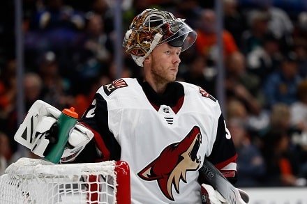 Antti Raanta loisti jälleen kaukalon ykköstähtenä