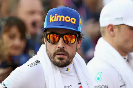 Konkari Carlos Sainz johtaa Dakar-rallia, Fernando Alonso ottaa kärkeä kiinni