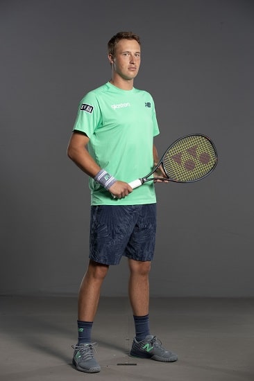 Siihen meni vain 52 minuuttia - Henri Kontinen komeasti jatkoon Australiassa Siihen meni vain 52 minuuttia – Henri Kontinen komeasti jatkoon Australiassa