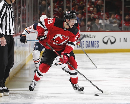 NHL-lupaus Jack Hughes myöntää ajattelevansa tehopisteitä – ”Se on aika olennainen osa peliäni”