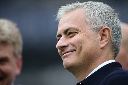 Liverpoolin dramaattinen voitto oli Jose Mourinhon mielestä vääryys – "Parempi joukkue hävisi" Liverpoolin dramaattinen voitto oli Jose Mourinhon mielestä vääryys – ”Parempi joukkue hävisi”