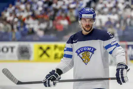 Juhamatti Aaltosen syöttöshow takasi Pelicansille murskavoiton HIFK:sta