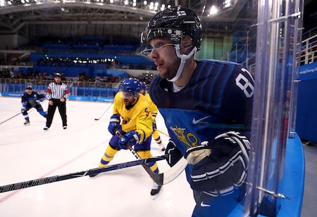 Jukka Peltola johdatti Sibirin voittoon, myös Jyrki Jokipakka onnistui maalinteossa Jukka Peltola johdatti Sibirin voittoon, myös Jyrki Jokipakka onnistui maalinteossa