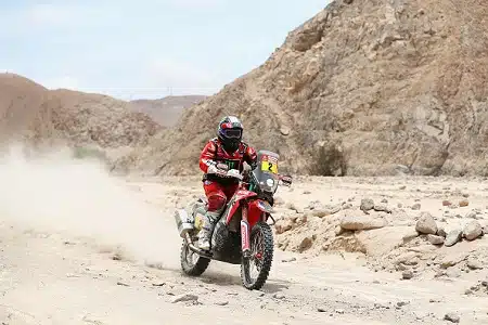 Suru-uutinen moottoriurheilusta: kuljettaja kuoli Dakar-rallissa