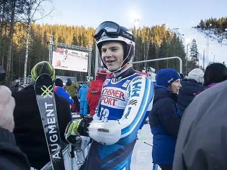 Santeri Kiiveri viritteli vauhtia syöksylaskussa – ”Super G on ehkä enemmän se minun juttu”