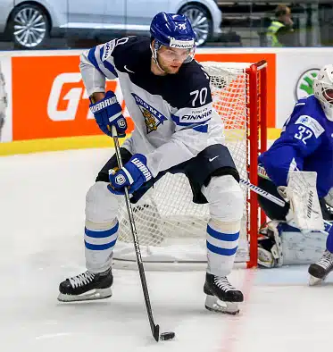 Teemu Hartikainen lisäsi pistepörssijohtoaan Gagarin Cupin pudotuspeleissä Teemu Hartikainen lisäsi pistepörssijohtoaan Gagarin Cupin pudotuspeleissä