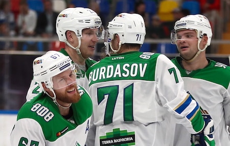 Nyt on törkeä porsastelu! KHL:ssa annettiin pitkä pelikielto entisen SM-liigatähden telomisesta