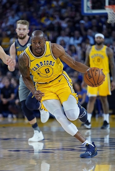 Lähde: Muutaman vuoden takainen NBA-finaalien MVP vaihtaa seuraa