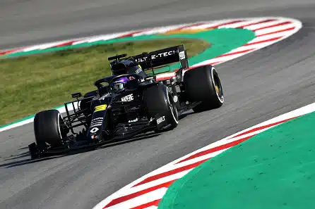 Nyt tärähti kova F1-huhu - McLaren virittelee jättiyllätystä kuljettajamarkkinoilla Nyt tärähti kova F1-huhu – McLaren virittelee jättiyllätystä kuljettajamarkkinoilla