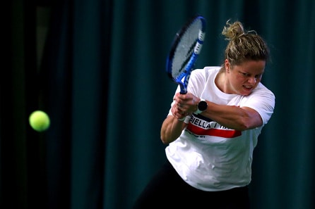 Tähtipelaaja Kim Clijsters, 36, palasi tenniskentille – tappio