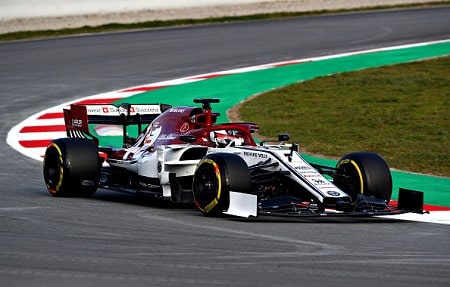Valtteri Bottas toisen jakson ykkönen – Kimi Räikköselle heikko ruutu Valtteri Bottas toisen jakson ykkönen – Kimi Räikköselle heikko ruutu