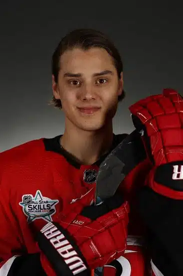 NHL julkaisi näyttävän videon Sebastian Ahosta - "Ensimmäinen maali oli helpotus" NHL julkaisi näyttävän videon Sebastian Ahosta – ”Ensimmäinen maali oli helpotus”