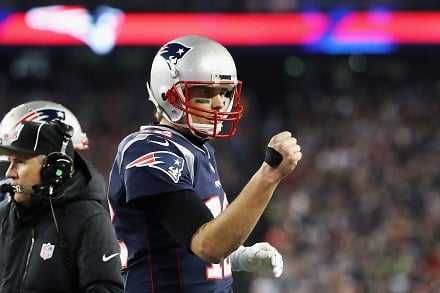 Lisää dollareita jonoon – Tom Brady teki siirrostaan tuotemerkin