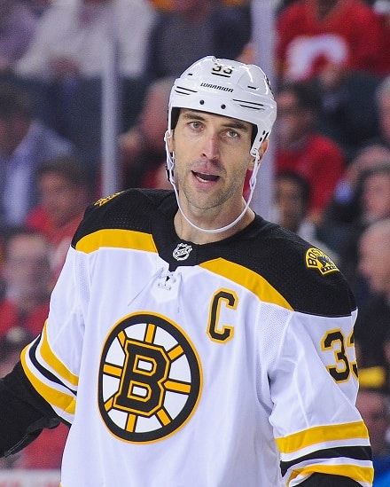 Uutta tietoa Zdeno Charan loukkaantumisesta - pelaaminen Stanley Cupin finaalissa edelleen kysymysmerkki Uutta tietoa Zdeno Charan loukkaantumisesta – pelaaminen Stanley Cupin finaalissa edelleen kysymysmerkki
