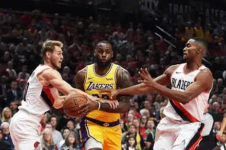 LeBron Jamesista tuli NBA-historian viidenneksi tehokkain pelaaja – seuraavaksi taakse jää Michael Jordan