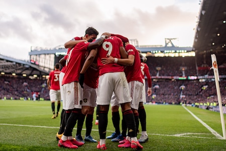 Lehti: Manchester United yrittää vielä viime hetkien hankintaa - kiikarissa nyt teinitähti Lehti: Manchester United yrittää vielä viime hetkien hankintaa – kiikarissa nyt teinitähti
