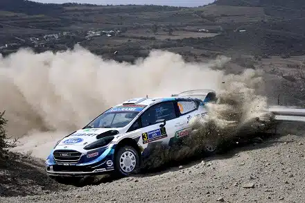 Teemu Sunisen rutistus ei ihan riittänyt, Sebastien Ogier tekee nousua Sardiniassa (ek12)