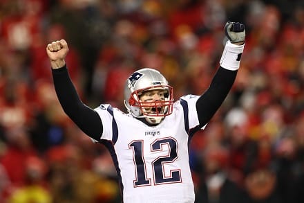 Supertähti Tom Brady lyttäsi ”paskamaiset väitteet” ja vakuutteli, ettei kaunoja ole