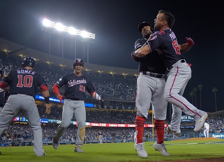 Nyt yhdysvaltalaisilta vietiin baseballkin – kauden avaus siirtyy vielä tuntemattomaan ajankohtaan
