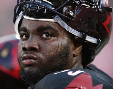 NFL: 165-kiloinen järkäle vetäisi pikamatkan 5,10 sekuntiin – ja antoi epäilyttävän dopingnäytteen NFL: 165-kiloinen järkäle vetäisi pikamatkan 5,10 sekuntiin – ja antoi epäilyttävän dopingnäytteen