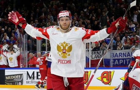 KHL: Gagarin Cupin ensimmäinen finaali TsSKA:n ja Mihail Grigorenkon juhlaa KHL: Gagarin Cupin ensimmäinen finaali TsSKA:n ja Mihail Grigorenkon juhlaa