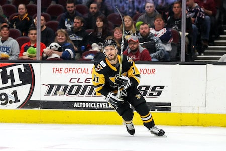 Lehti: Suomalaisjääkiekkoilijan unelma NHL:stä kuoli - tässä on uusi seura Lehti: Suomalaisjääkiekkoilijan unelma NHL:stä kuoli – tässä on uusi seura