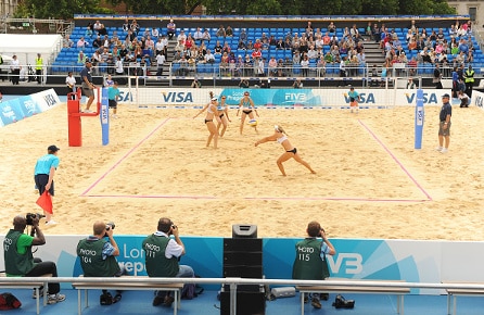 Beach volleyn SM-kisat käynnistyvät perjantaina Beach volleyn SM-kisat käynnistyvät perjantaina