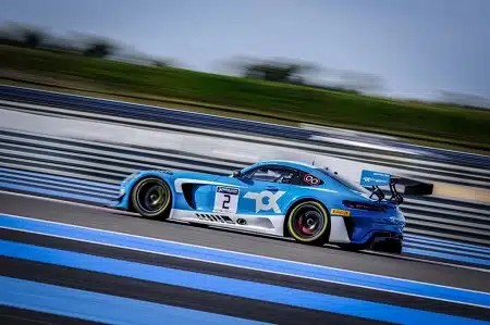 Suomalaiskuljettaja Mercedes-AMG GT3-auton puikkoihin – takana lukemattomia tunteja simulaattorissa