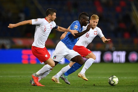Mario Balotelli: jalkapallon ongelmalapsi on taas lirissä Mario Balotelli: jalkapallon ongelmalapsi on taas lirissä