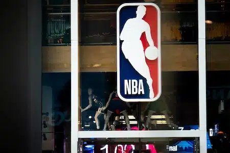 Jättimäinen pelaajasopimus NBA:ssa