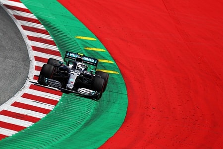Sieltä se tuli! Lähteet: F1-kauden avaus sai sinetin Sieltä se tuli! Lähteet: F1-kauden avaus sai sinetin