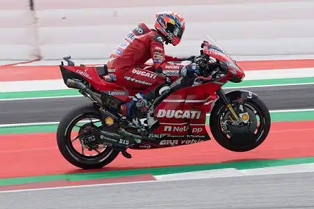 Iso yllätys muhii MotoGP:n sopimusrintamalla – tähtikuski on valmis kovaan ratkaisuun