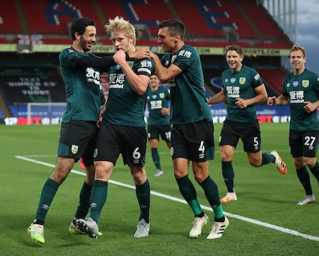 Englantilainen jalkapallokausi käyntiin - Valioliigasta pudonnut Burnley avasi voitolla Englantilainen jalkapallokausi käyntiin – Valioliigasta pudonnut Burnley avasi voitolla