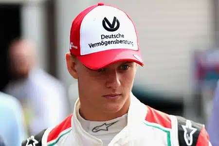Ferrarin F2-panostus kasvaa, Mick Schumacherilta odotetaan yhä enemmän