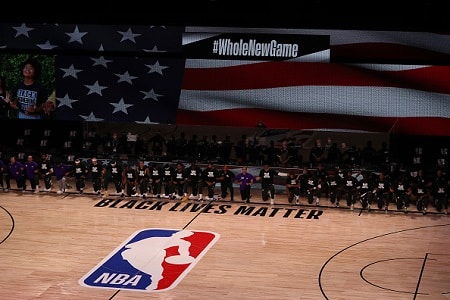 Nyt se on varmaa! NBA:ssä nähdään historialliset ottelut Nyt se on varmaa! NBA:ssä nähdään historialliset ottelut