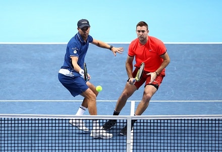 Kaikkien aikojen menestynein nelinpelipari jättää tenniskentät – ”He laittoivat ennätyskirjat uusiksi”