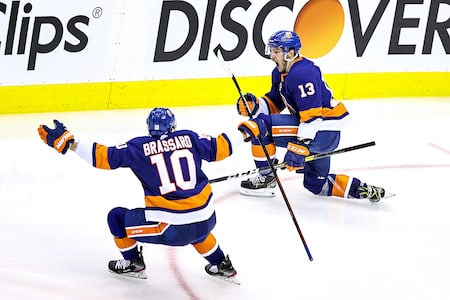 MM-kisoihin matkaava NHL-supertähti haaveilee harvinaisesta tempusta - "Olisi hienoa seurata heitä" MM-kisoihin matkaava NHL-supertähti haaveilee harvinaisesta tempusta – ”Olisi hienoa seurata heitä”