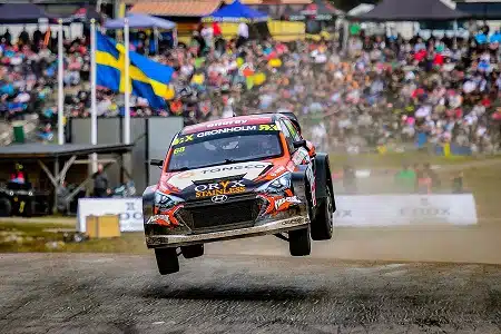 Niclas Grönholm nappasi voiton Oulussa Niclas Grönholm nappasi voiton Oulussa