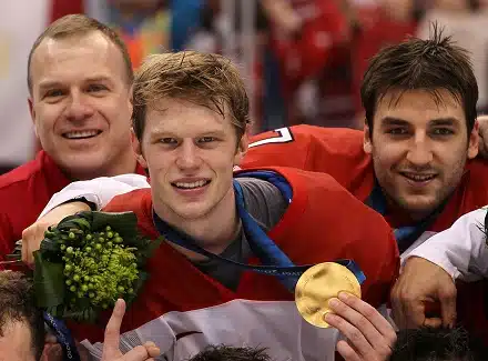 NHL-tähti Eric Staal päästeli kiekkojargonia – ”Kiina oli hyvä, täällä on vain hyviä joukkueita” NHL-tähti Eric Staal päästeli kiekkojargonia – ”Kiina oli hyvä, täällä on vain hyviä joukkueita”