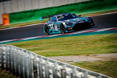 Juuso Puhakka taisteli tiukasti voitosta Zandvoortissa