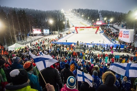 Alppihiihtäjät eristetään kahteen hotelliin Levin maailmancupissa – järjestelyt jatkuvat suunnitellusti