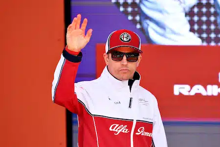 Kimi Räikkönen lunasti lupauksensa – Robin sai kartingauton: ”Aceman begins”