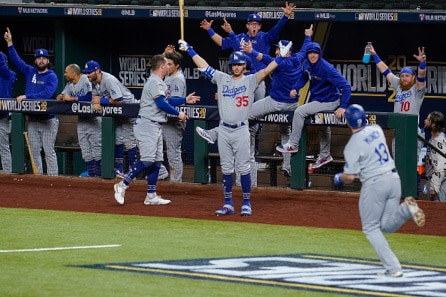 World Series 2020: Los Angeles Dodgers voiton päähän mestaruudesta