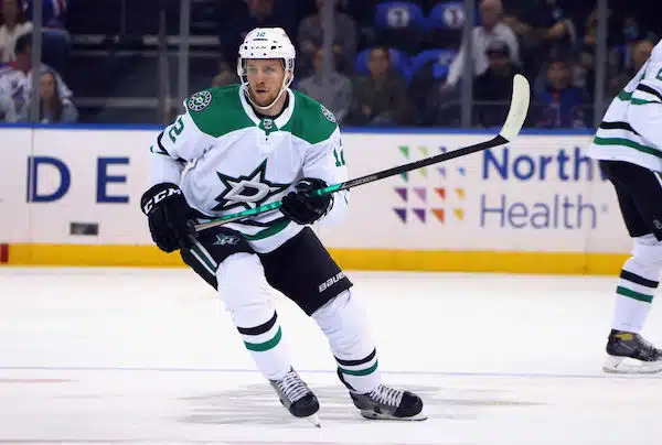 NHL-pelaaja sikaili ja sai maksimirangaistuksen